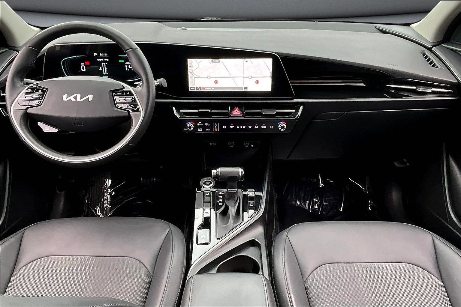 Used 2023 Kia Niro EX image 7