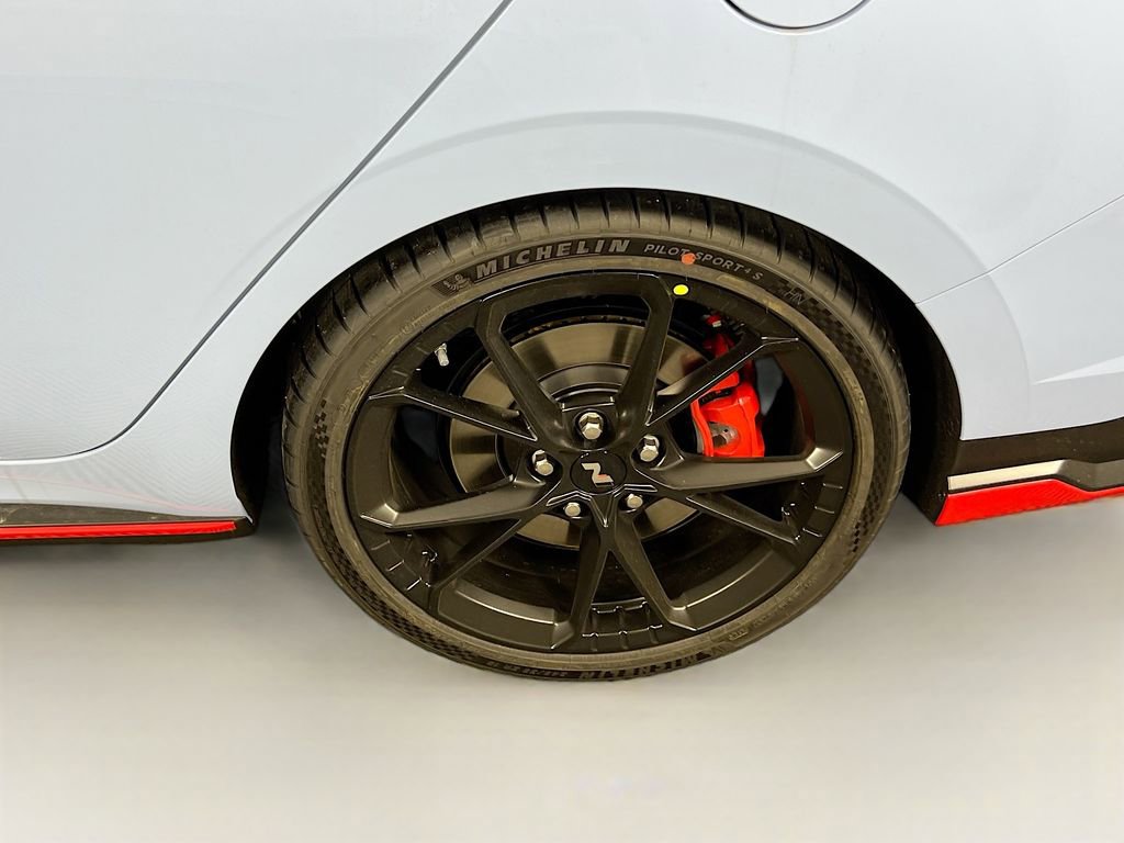 New 2026 Hyundai Elantra N FWD image 28