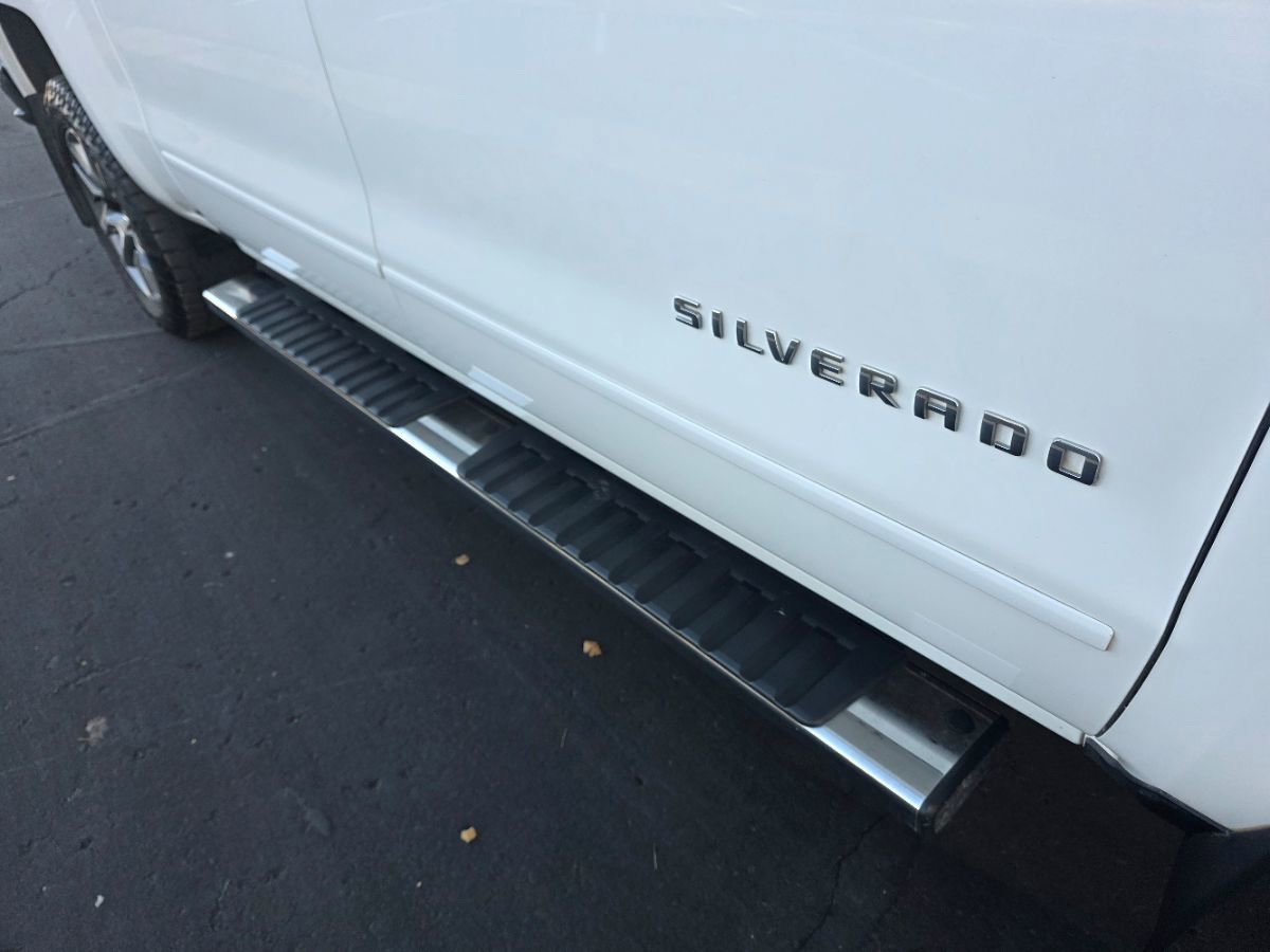 Used 2018 Chevrolet Silverado 1500 LT w/ LT Eassist Package image 17