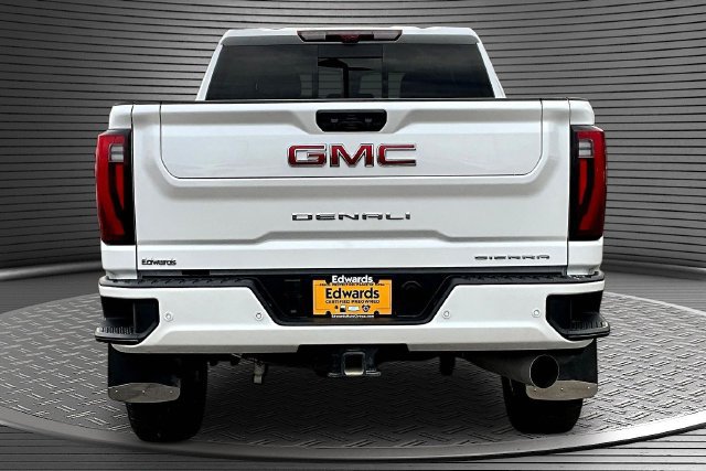 Used 2025 GMC Sierra 2500 Denali w/ Technology Package AWD/4WD image 5