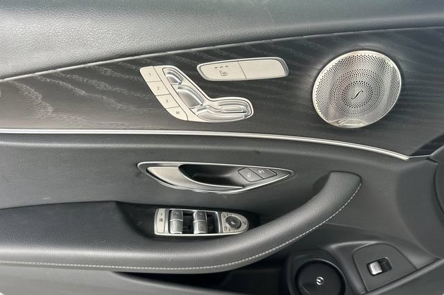 Used 2022 Mercedes-Benz E 350 Sedan image 12