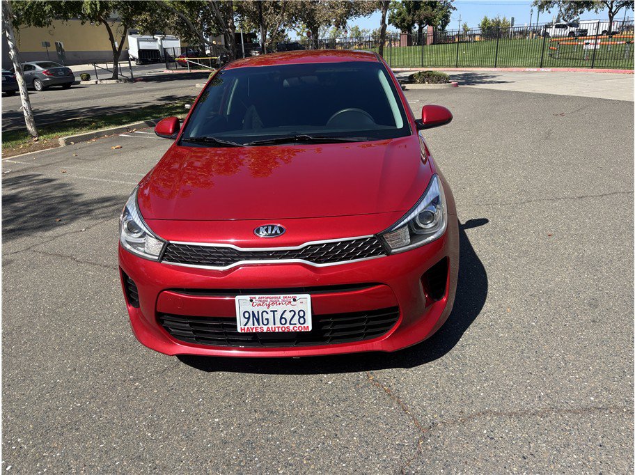 Used 2019 Kia Rio S w/ Technology Package FWD image 3