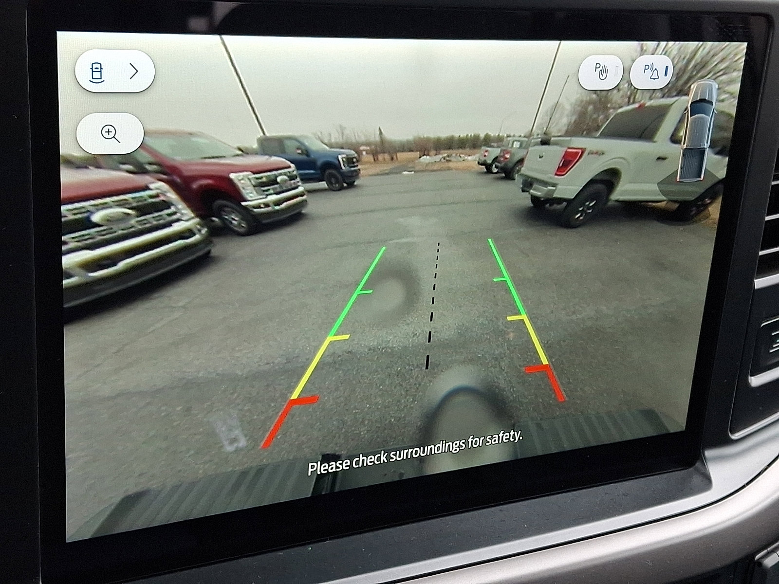 Used 2025 Ford F150 XLT w/ Equipment Group 301A Standard image 17