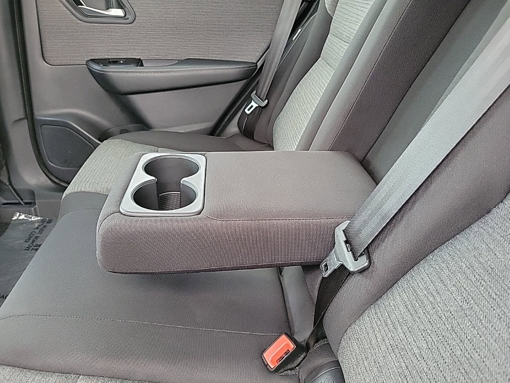 Certified 2022 Nissan Rogue SV image 18