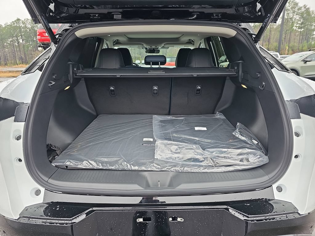 New 2026 Nissan Murano Platinum w/ Cargo Package AWD/4WD image 16