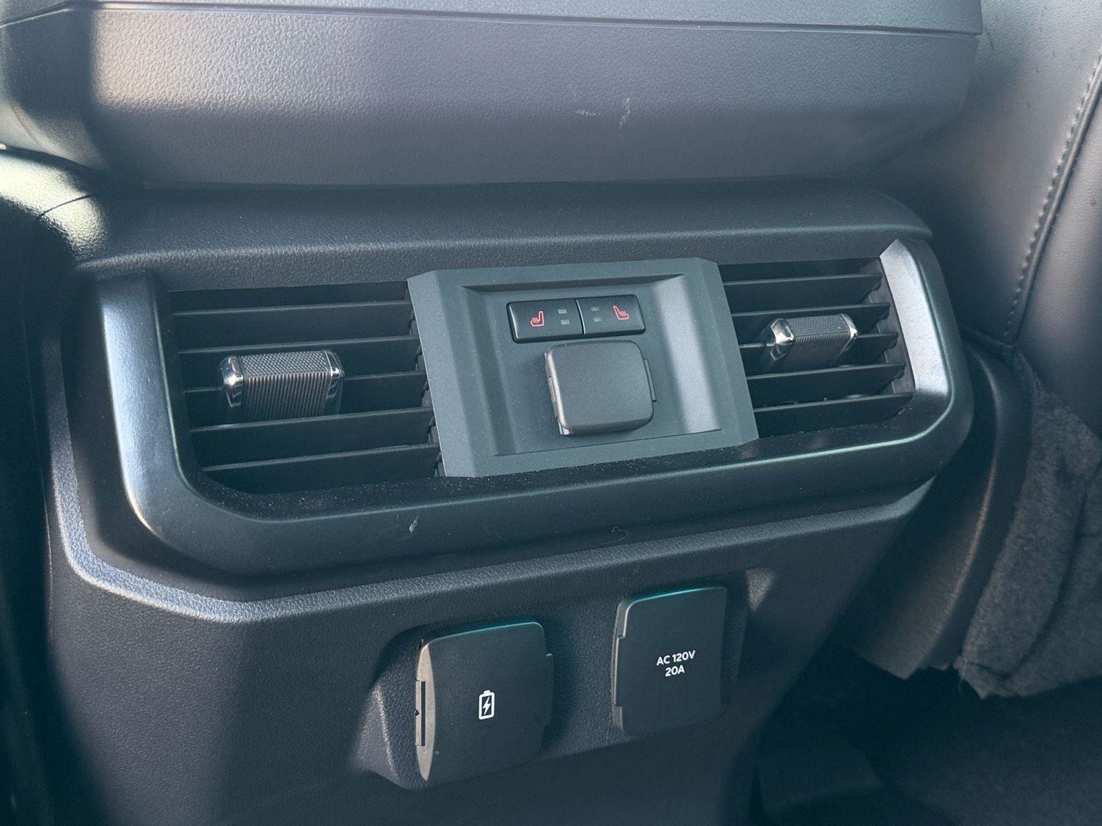 Used 2025 Ford F150 Raptor image 47