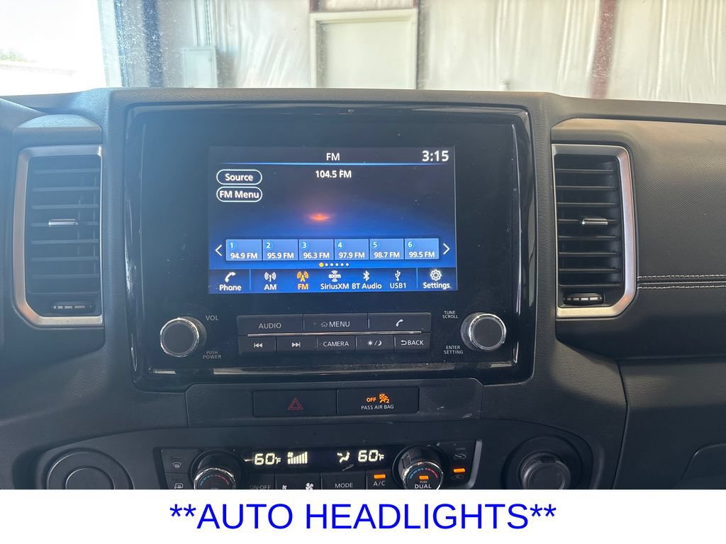 Used 2023 Nissan Frontier SV w/ SV Convenience Package RWD image 11