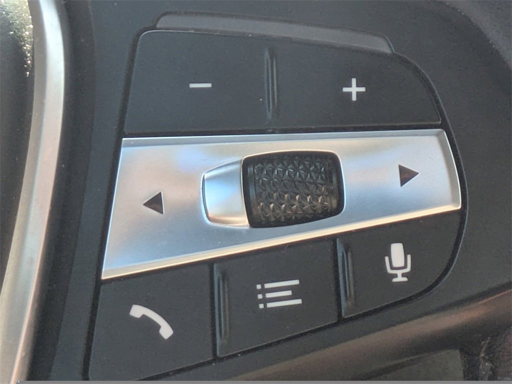 Used 2023 BMW X5 xDrive45e w/ Executive Package image 33