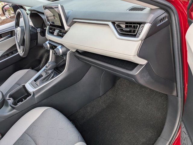 Used 2024 Toyota RAV4 XLE w/ Convenience Package image 22