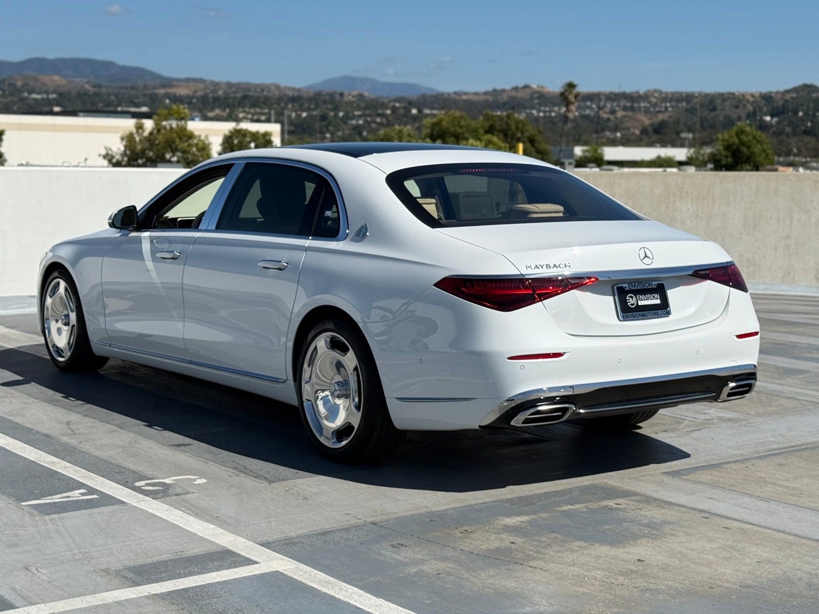 New 2026 Mercedes-Benz Maybach S 580 4MATIC image 9