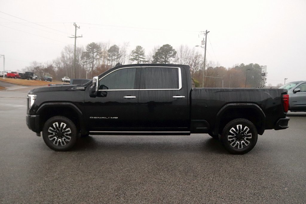Used 2024 GMC Sierra 2500 Denali Ultimate image 4