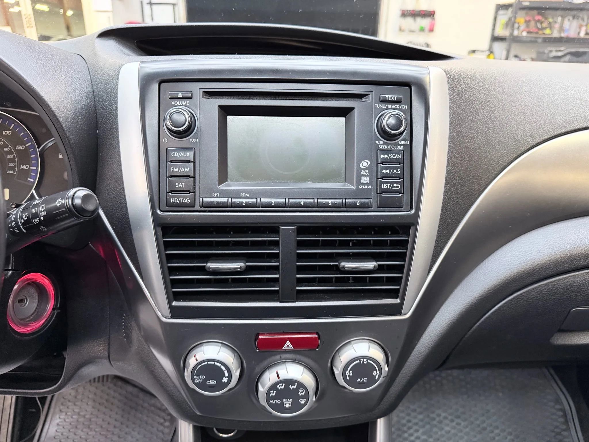 Used 2013 Subaru Forester 2.5X Limited image 17