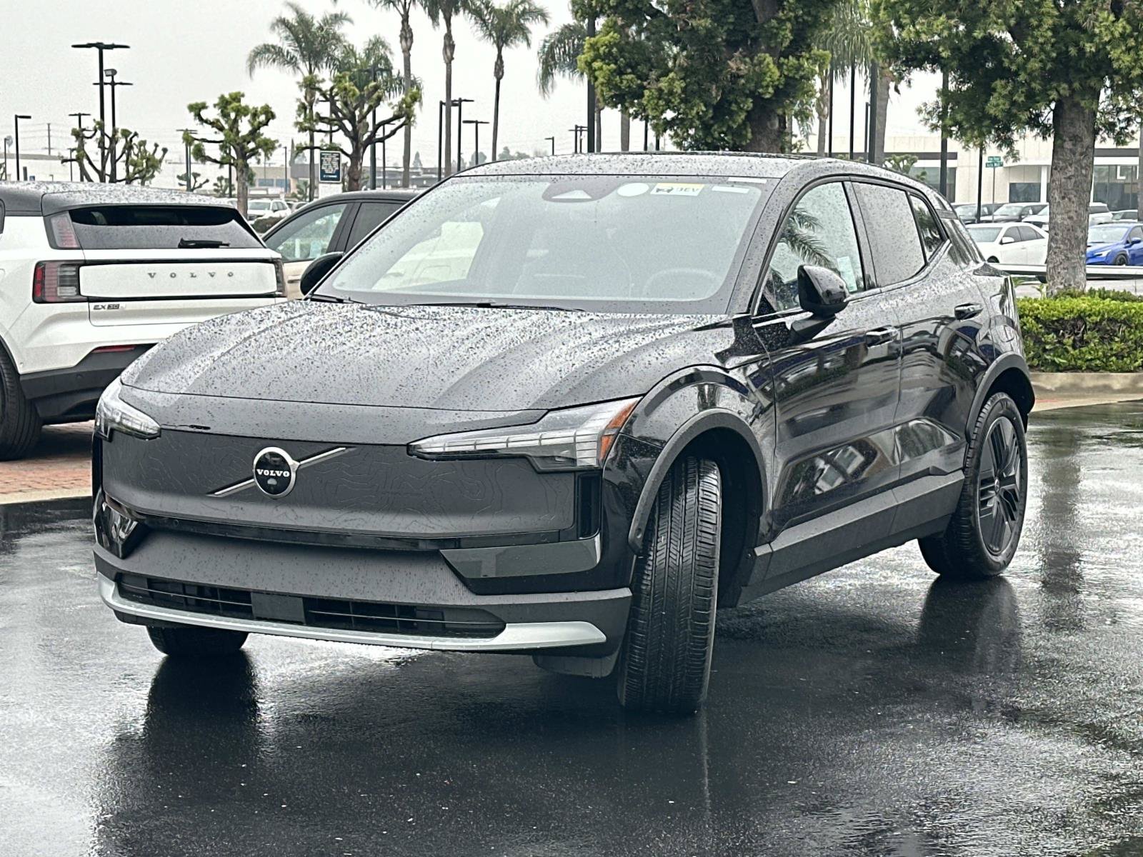 New 2026 Volvo EX30 Cross Country Ultra w/ Protection Package Premier AWD/4WD image 3
