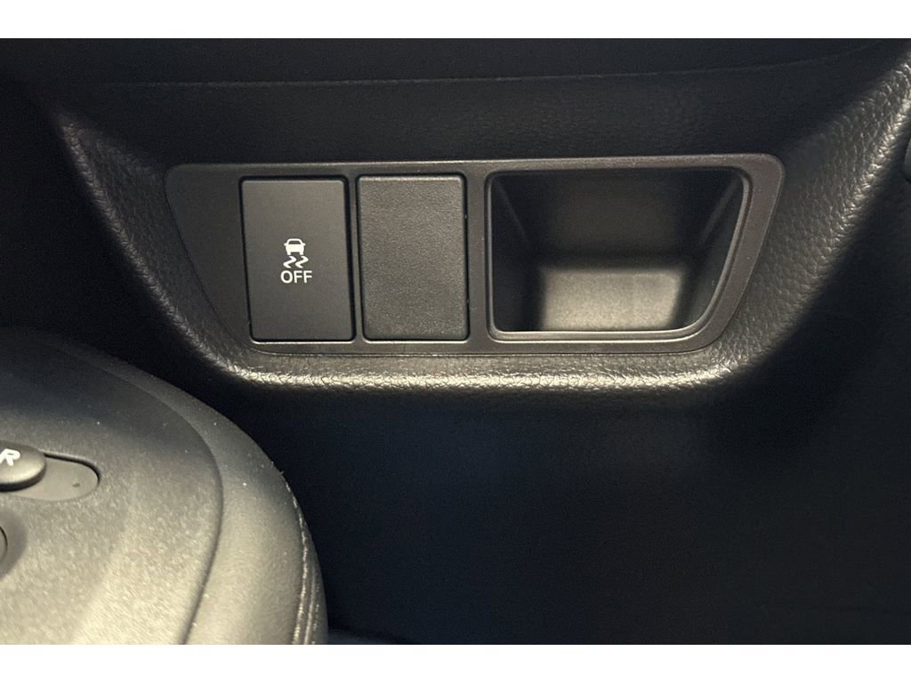 Certified 2026 Honda HR-V LX image 42