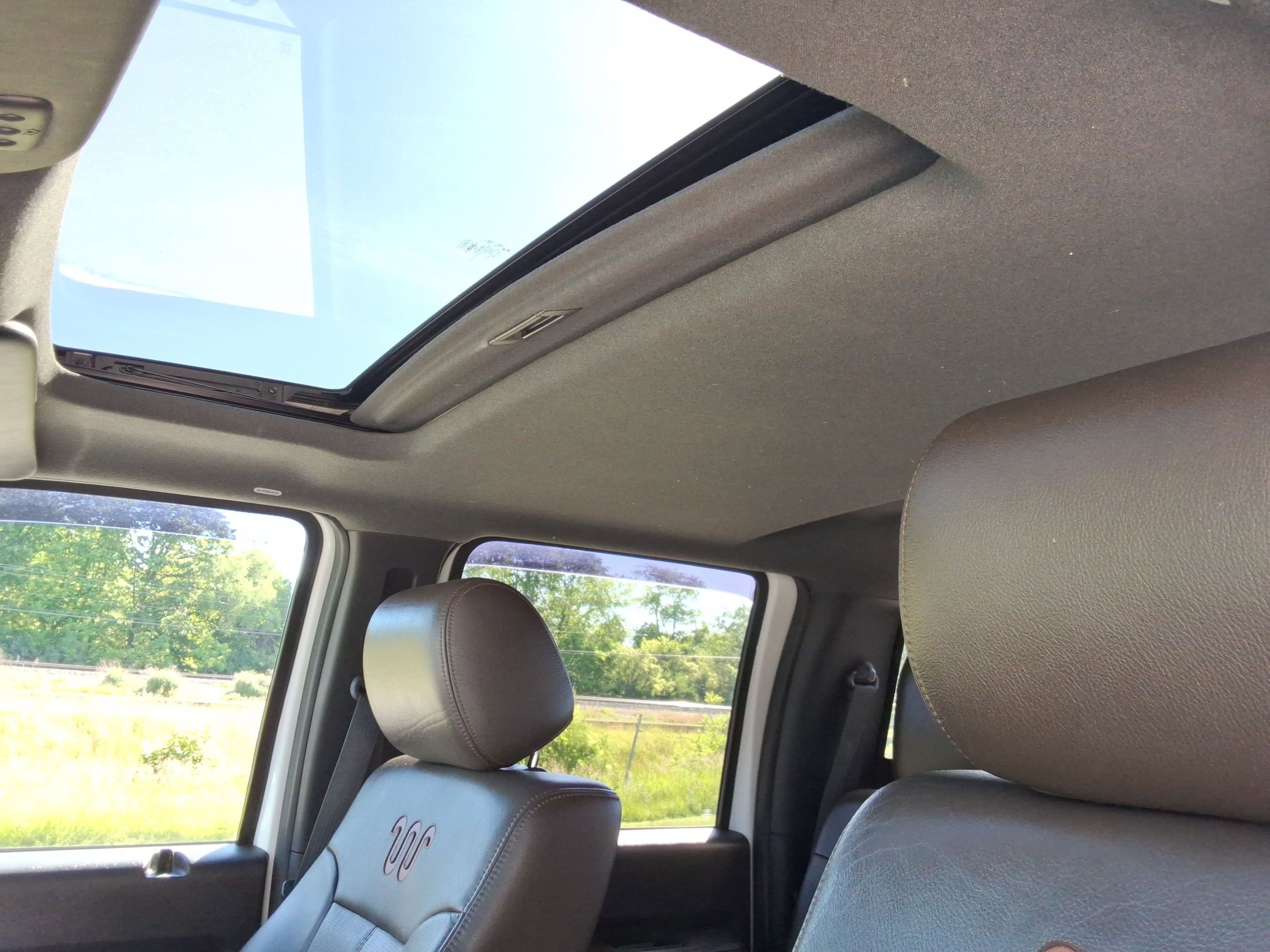 Used 2015 Ford F250 King Ranch w/ FX4 Off-Road Package AWD/4WD image 27