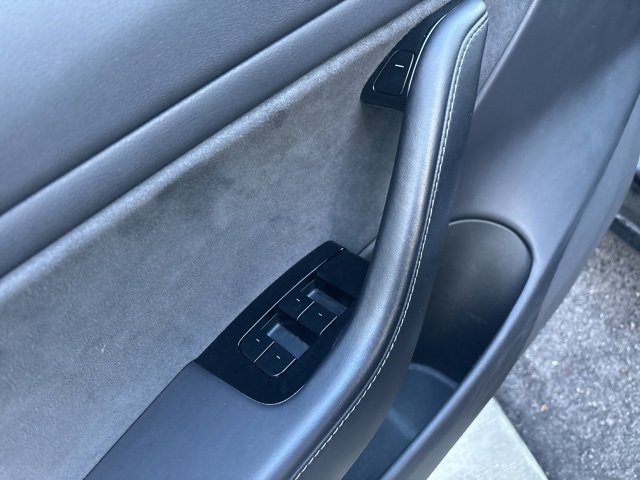 Used 2019 Tesla Model 3 Standard Range Plus image 20