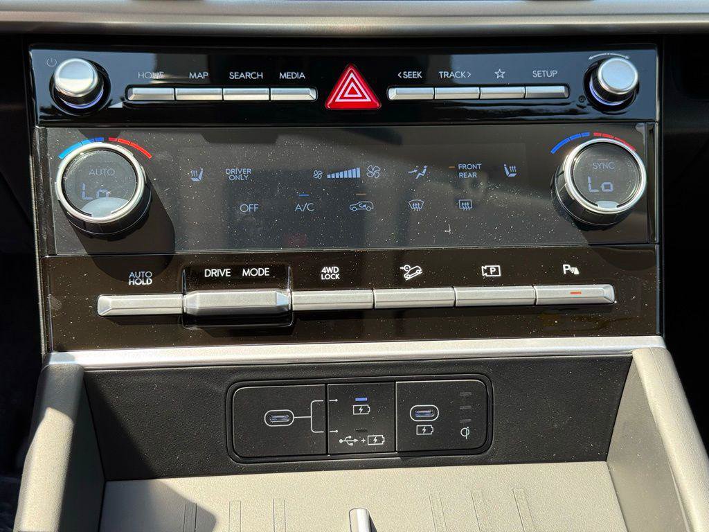 New 2026 Hyundai Santa Fe SEL AWD/4WD image 15