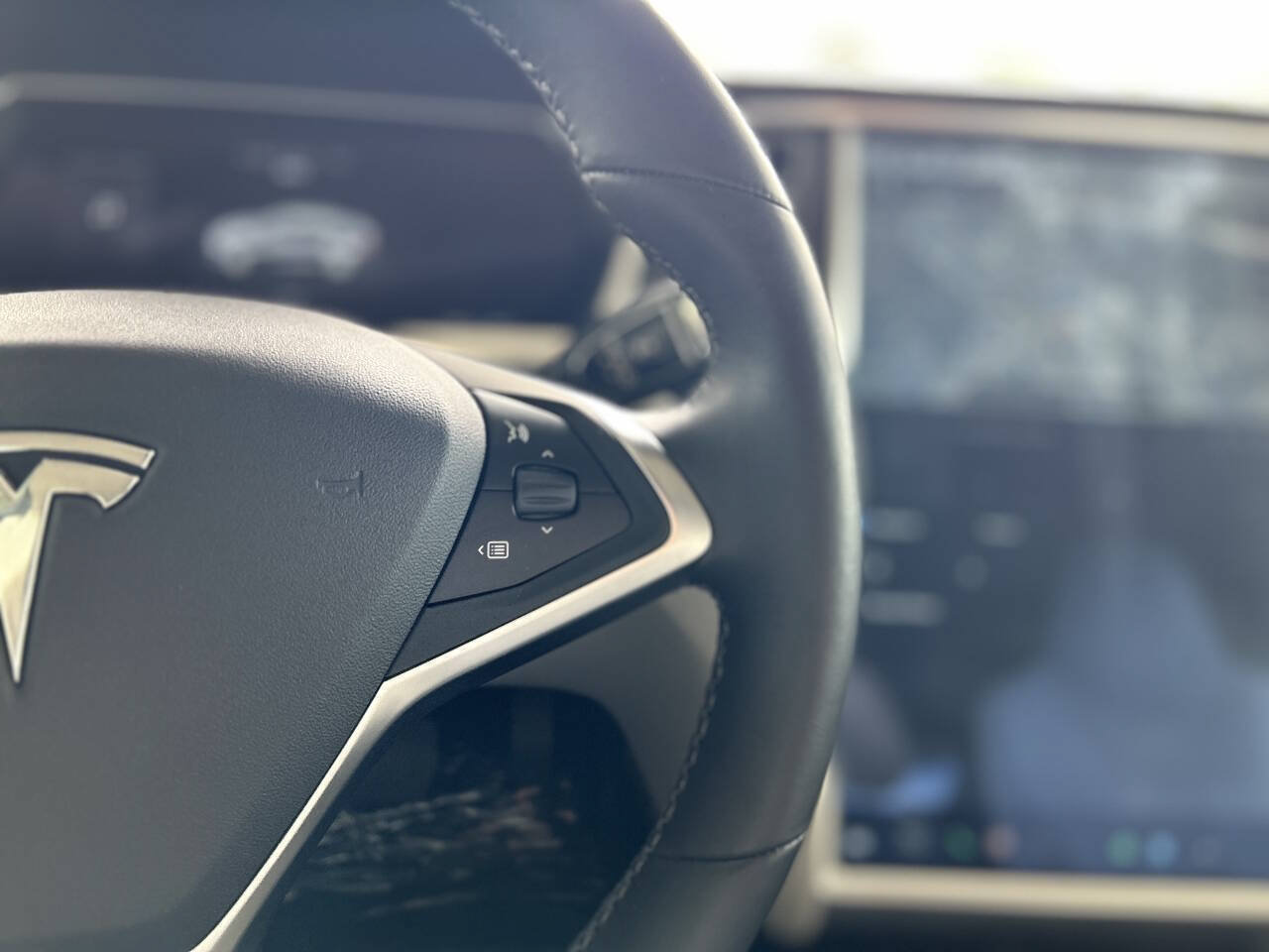 Used 2014 Tesla Model S 85 RWD image 61