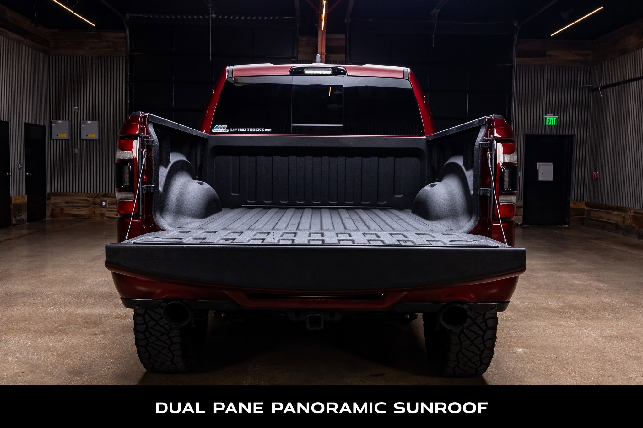 Used 2024 RAM 1500 Limited AWD/4WD image 9