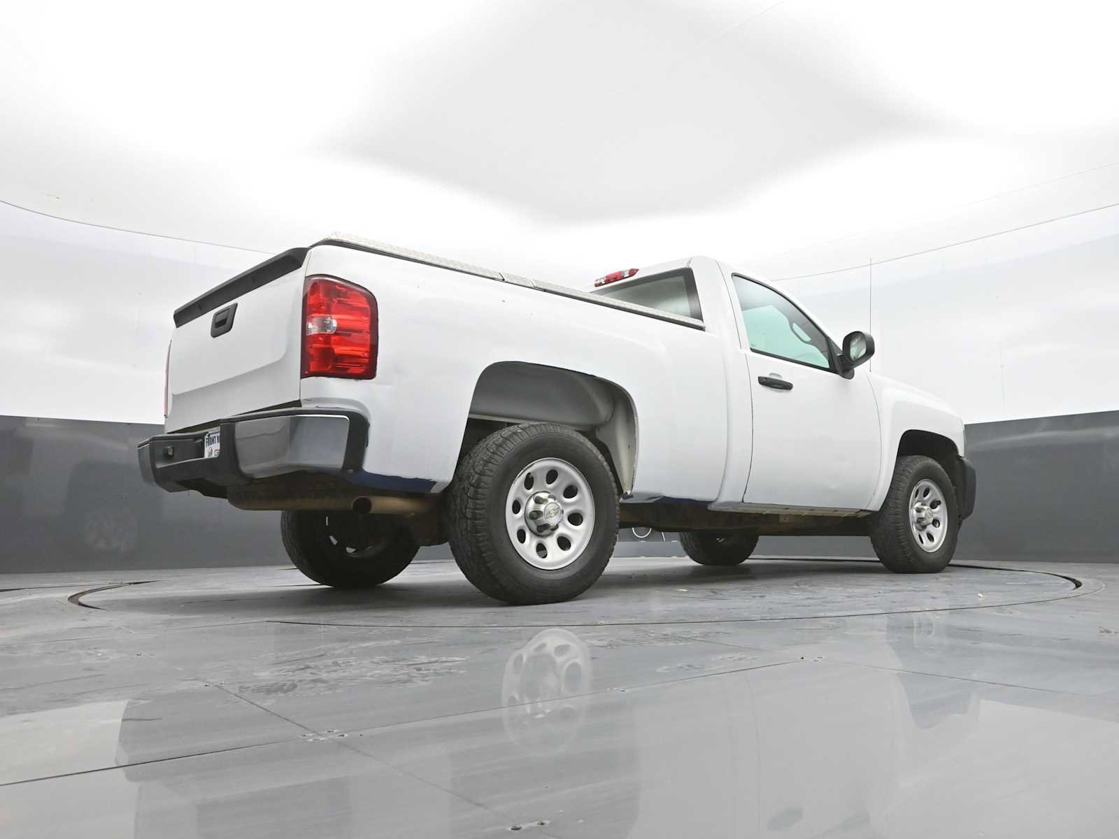 Used 2013 Chevrolet Silverado 1500 W/T RWD image 31
