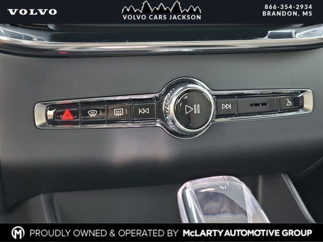 New 2026 Volvo XC90 B6 Ultra w/ Protection Package image 21