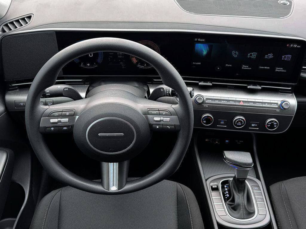 New 2026 Hyundai Kona SE FWD image 17