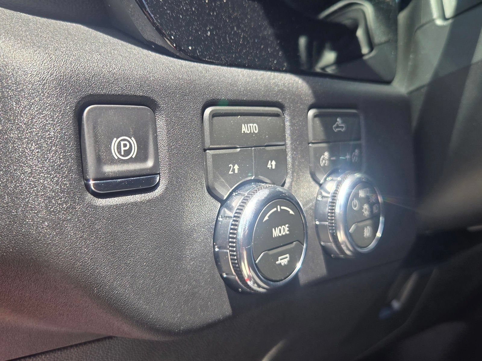 New 2026 GMC Sierra 1500 Elevation AWD/4WD image 14