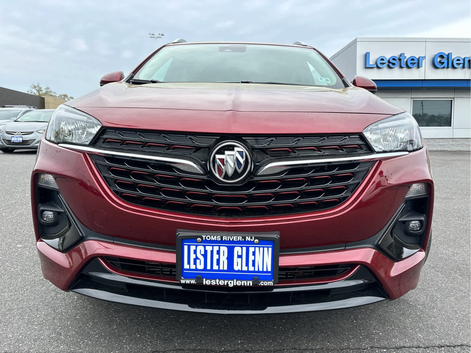 Used 2023 Buick Encore GX Select w/ Sport Touring Package FWD image 4