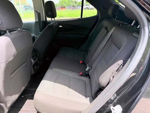 Used 2020 Chevrolet Equinox LT w/ Driver Convenience Package AWD/4WD image 13