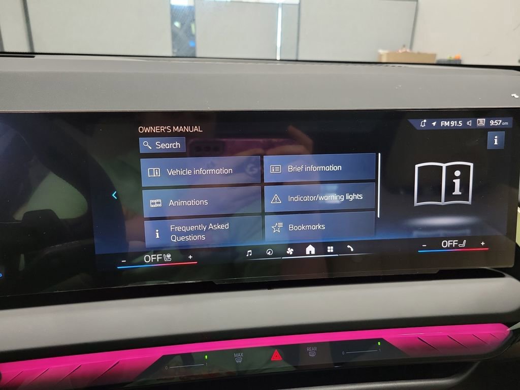 Used 2025 BMW X3 xDrive30i w/ Premium Package image 58