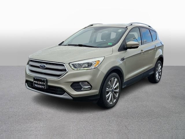 Used 2017 Ford Escape Titanium video 1