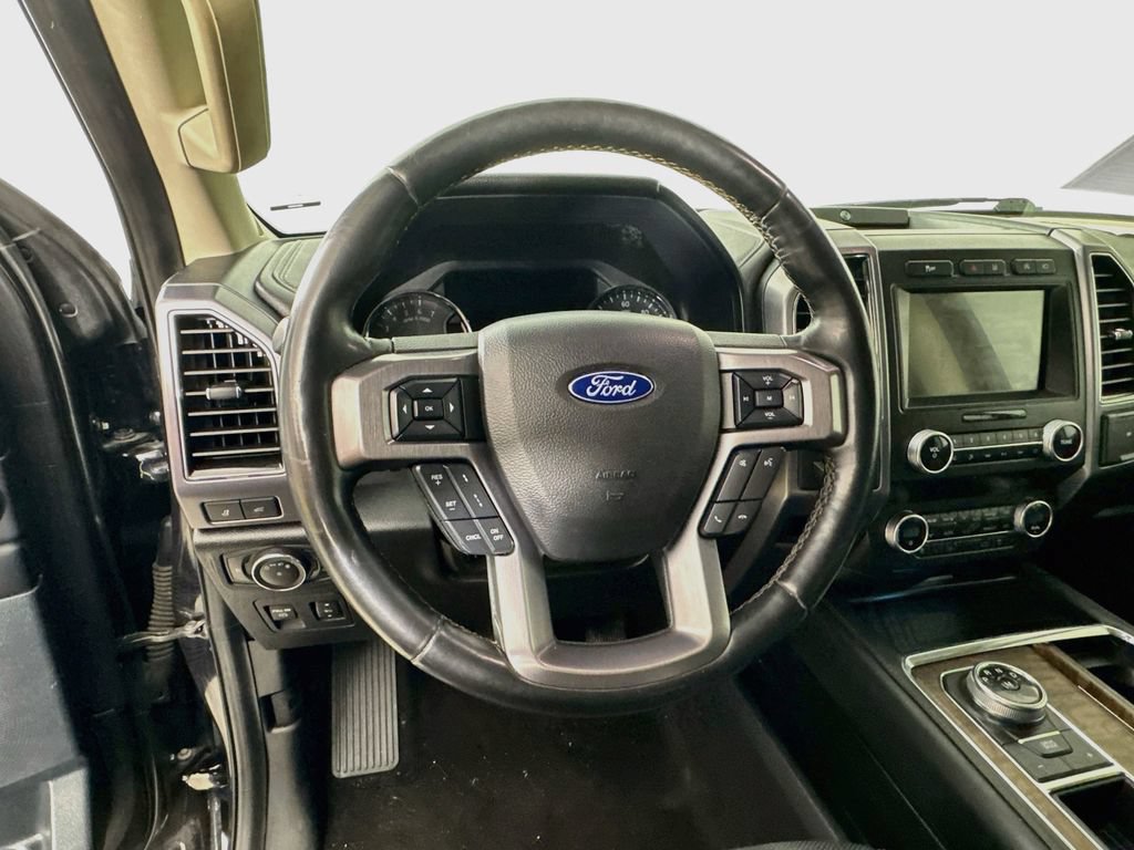 Used 2019 Ford Expedition Platinum RWD image 12