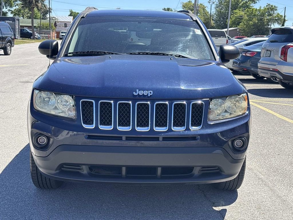 Used 2012 Jeep Compass Sport image 7
