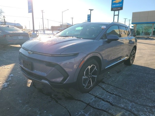 Certified 2025 Chevrolet Equinox EV LT w/ Convenience Package video 1