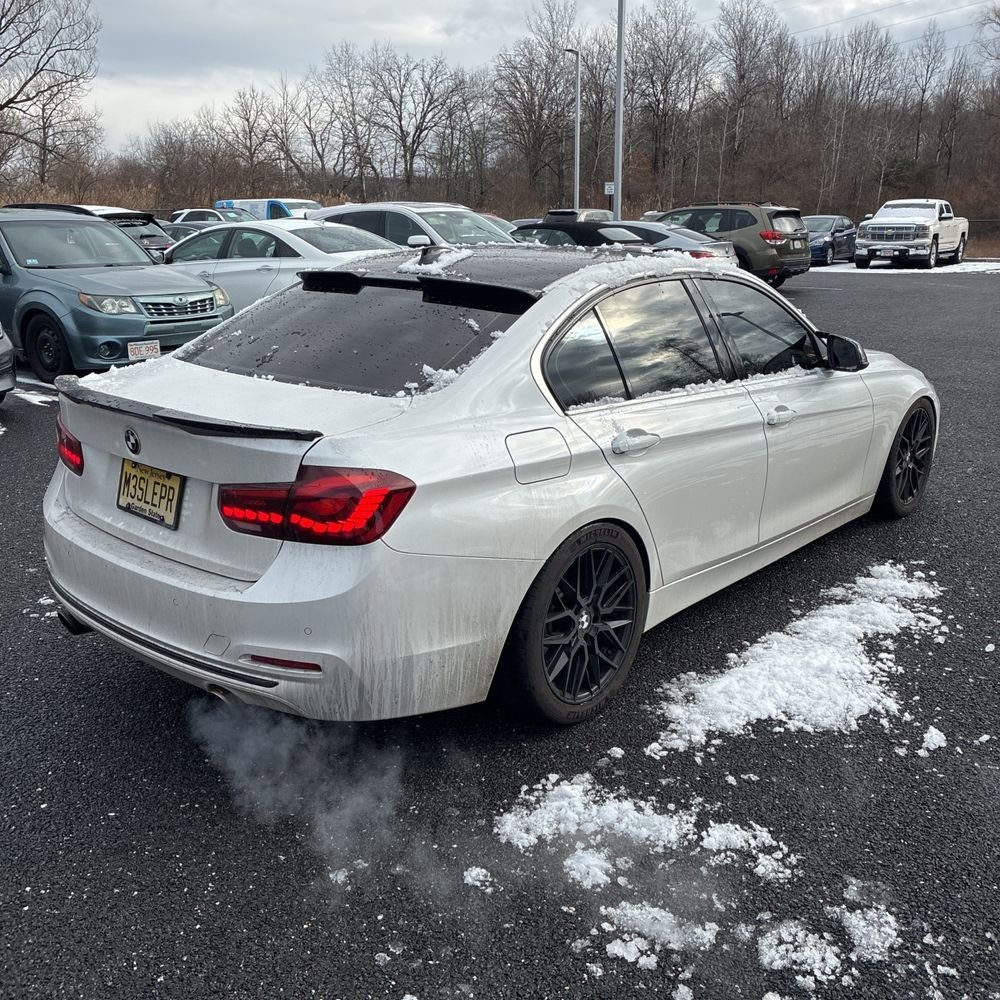 Used 2017 BMW 340i xDrive Sedan image 5