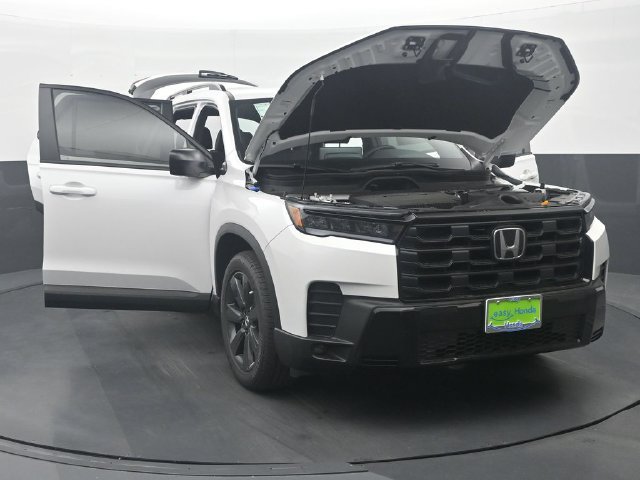New 2026 Honda Pilot Sport image 35