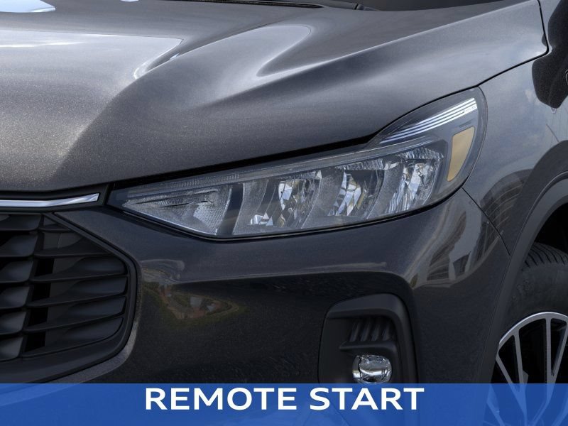 Used 2025 Ford Escape SE FWD image 20