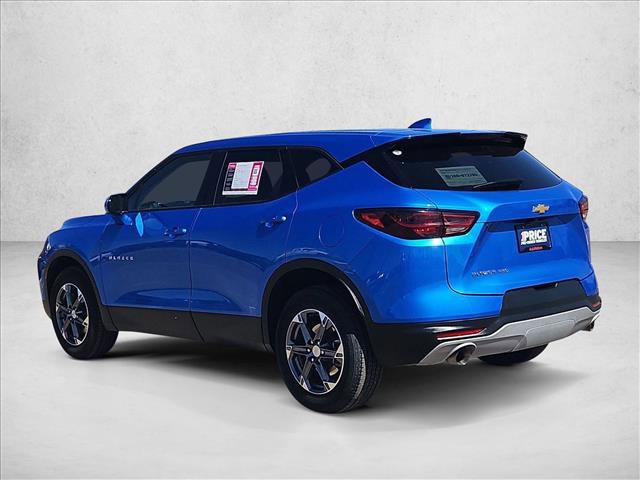 Used 2025 Chevrolet Blazer LT AWD/4WD image 8