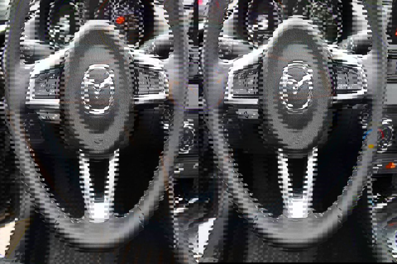 Used 2022 MAZDA MX-5 Miata RF Grand Touring image 9