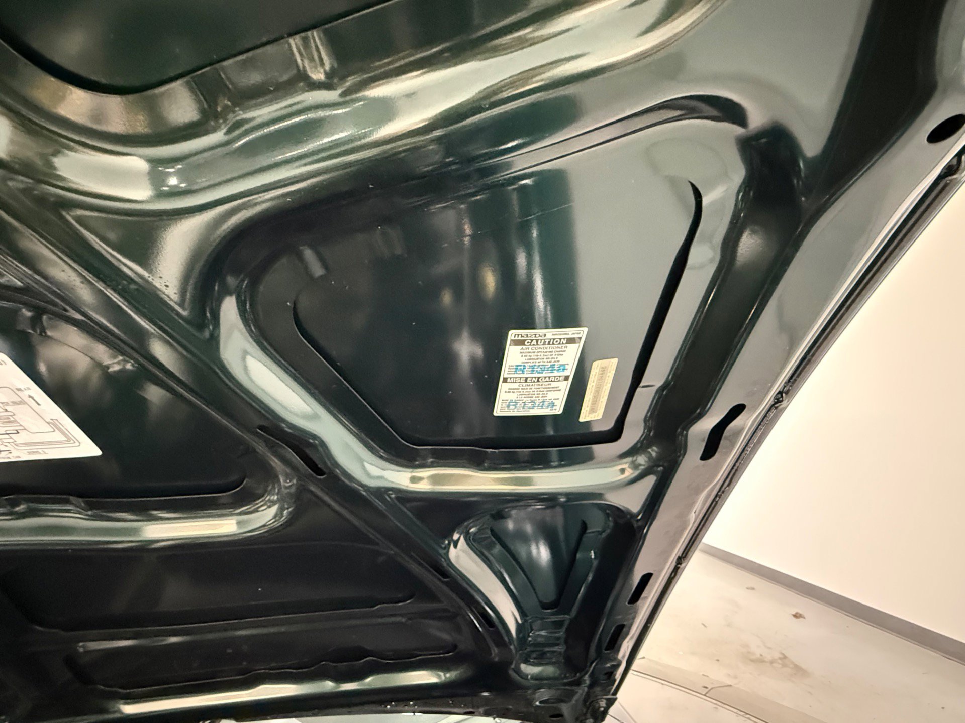 Used 1999 MAZDA MX-5 Miata RWD image 23