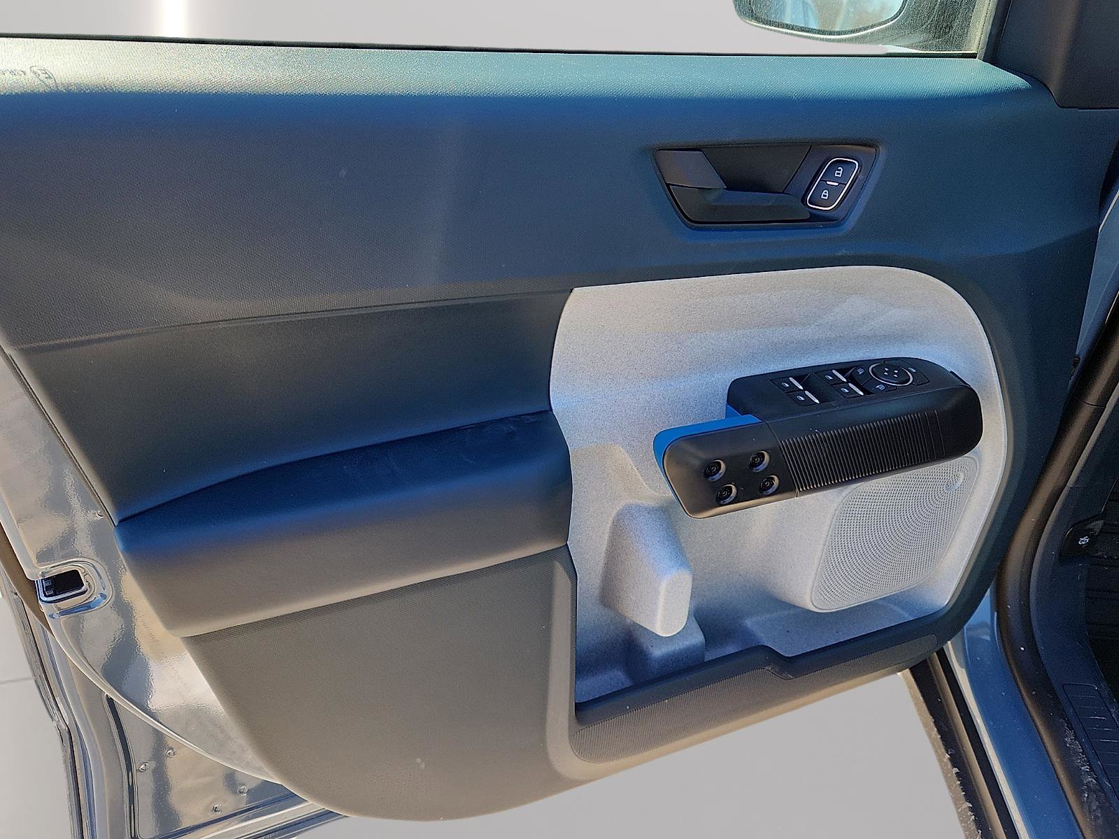 New 2026 Ford Maverick XLT w/ XLT Luxury Package image 8