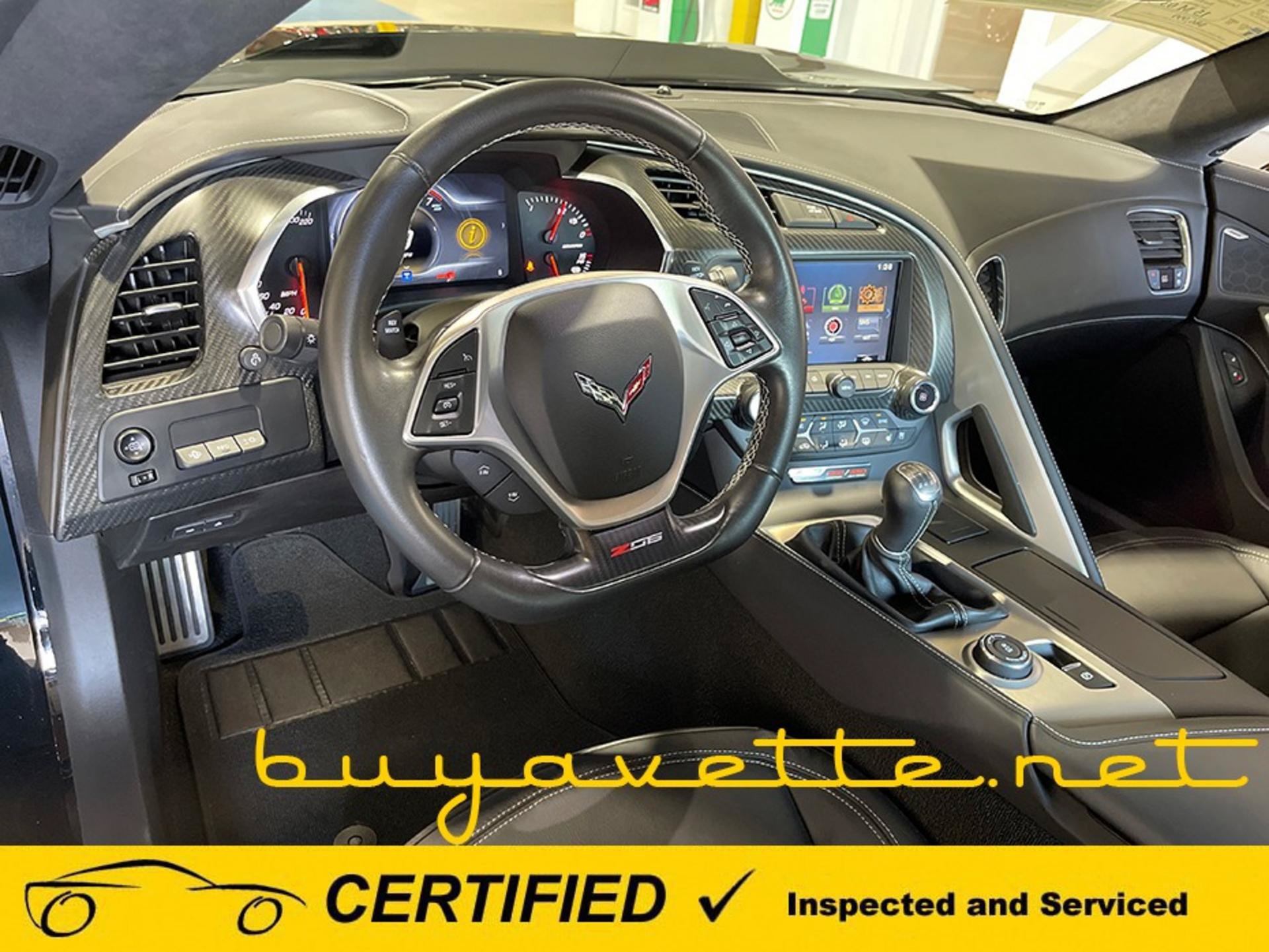 Used 2015 Chevrolet Corvette Z06 w/ 3LZ Preferred Equipment Group RWD image 12