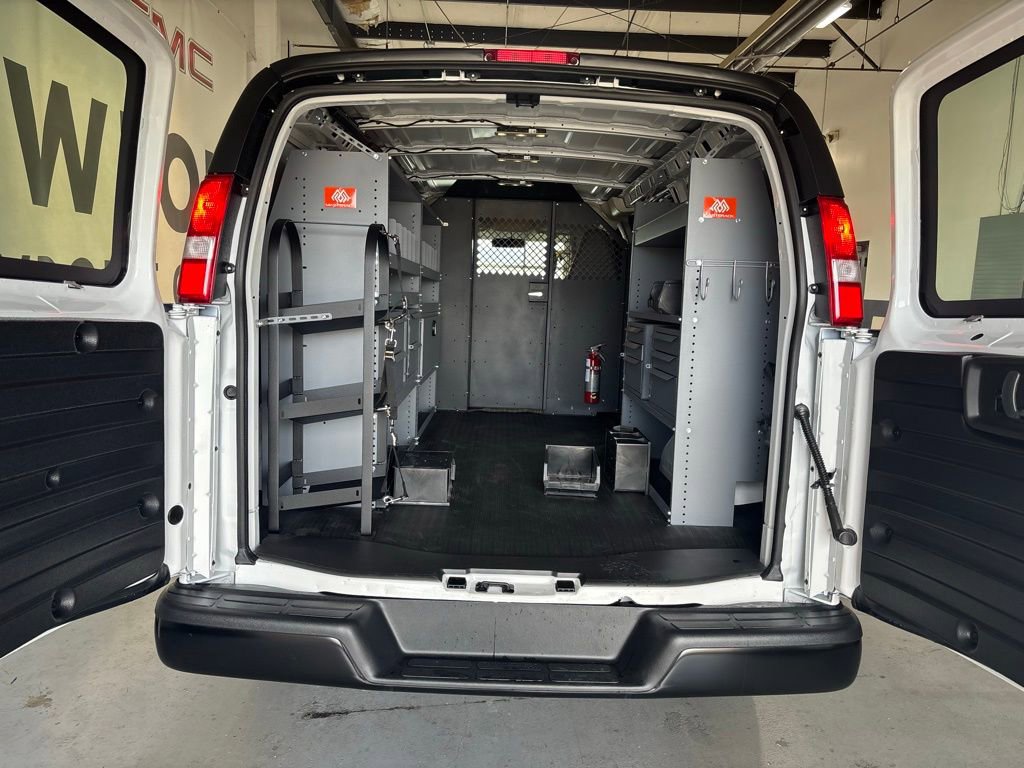 New 2025 Chevrolet Express 2500 Work Van w/ Driver Convenience Package image 12