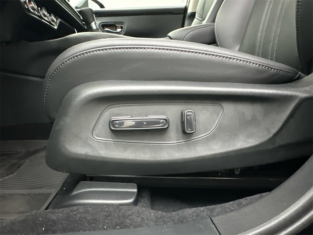 New 2026 Honda HR-V EX-L image 10