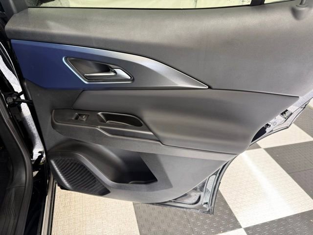 New 2026 Chevrolet Equinox EV LT FWD image 25