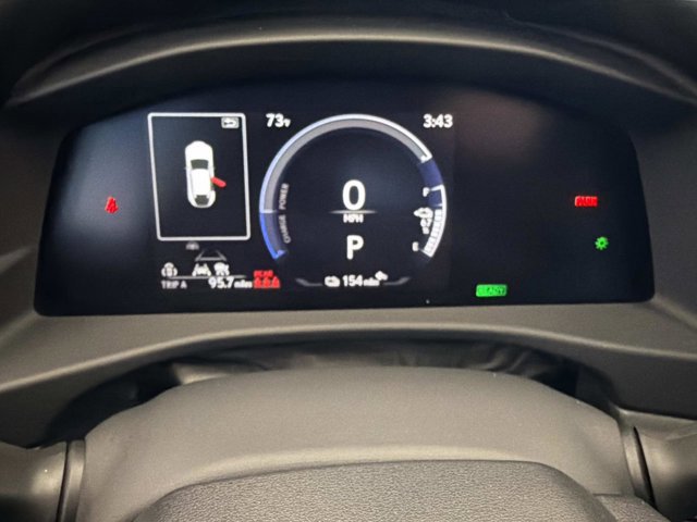 Used 2024 Lexus RZ 300e Premium w/ Accessory Package (Z1) image 29