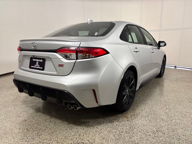 Used 2024 Toyota Corolla SE FWD image 7