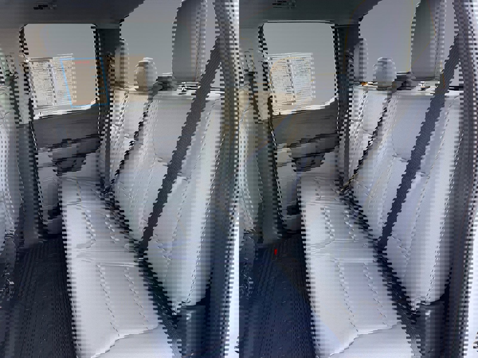 Used 2024 Ford F250 XL w/ XL Chrome Package image 13