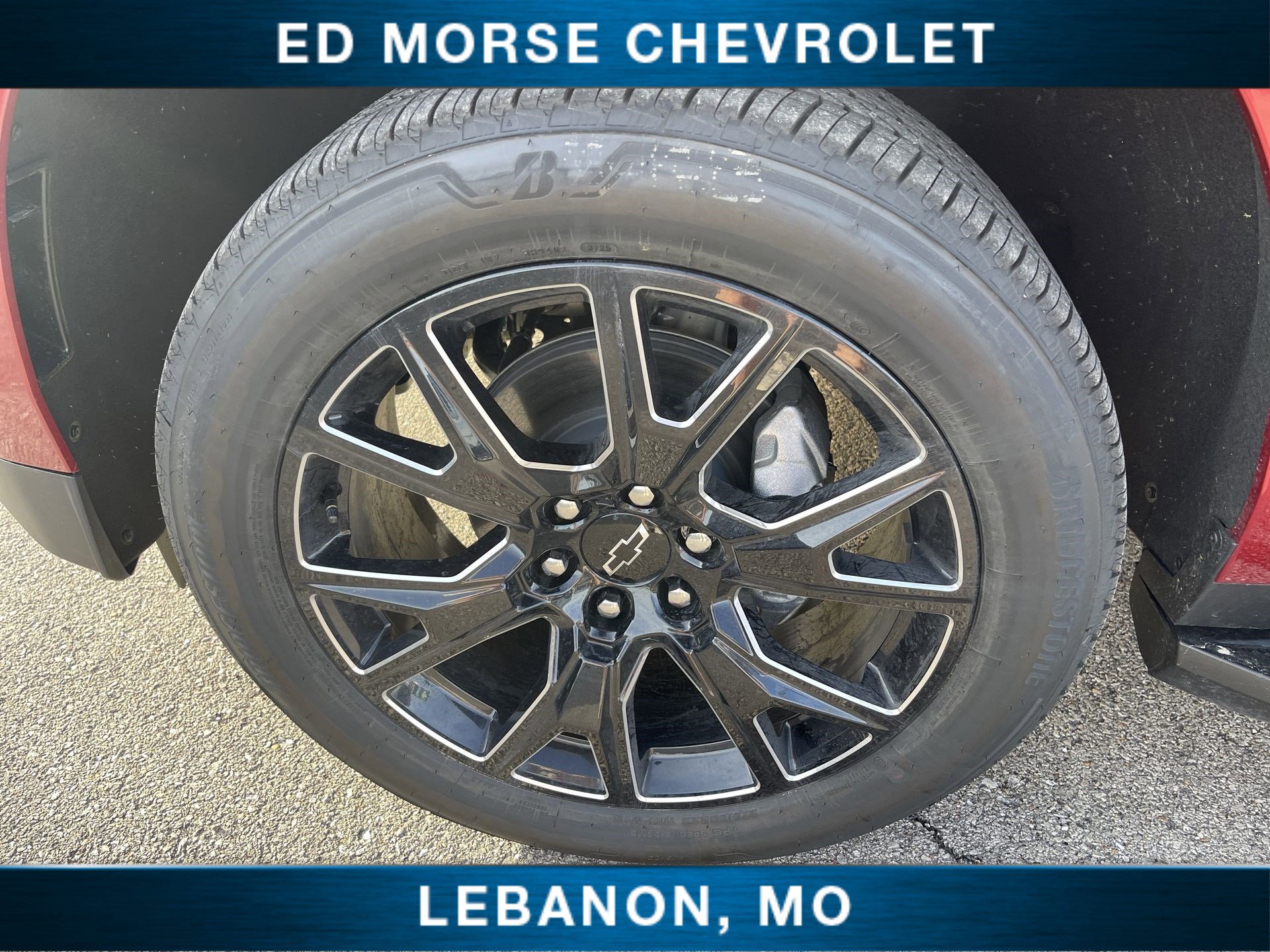 New 2026 Chevrolet Suburban LT w/ Comfort Package image 31