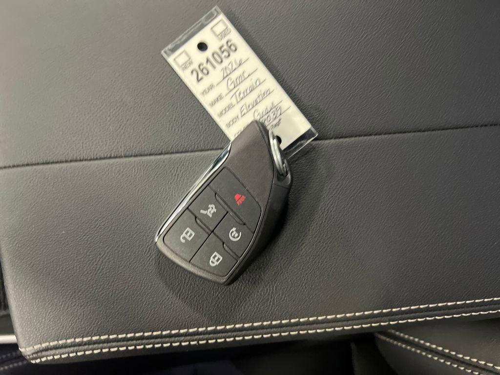 New 2026 GMC Terrain Elevation w/ Elevation Premium Package image 28